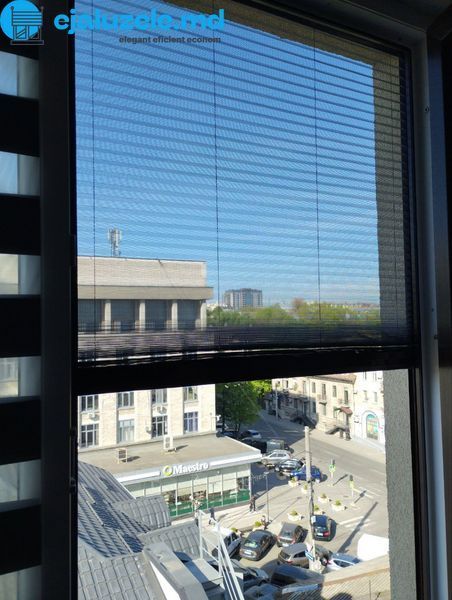 Оконная москитная сетка Плиссе